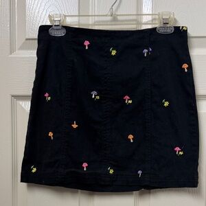 Tinseltown Black Mini Skirt with embroidered mushrooms and Yellow Flowers Large